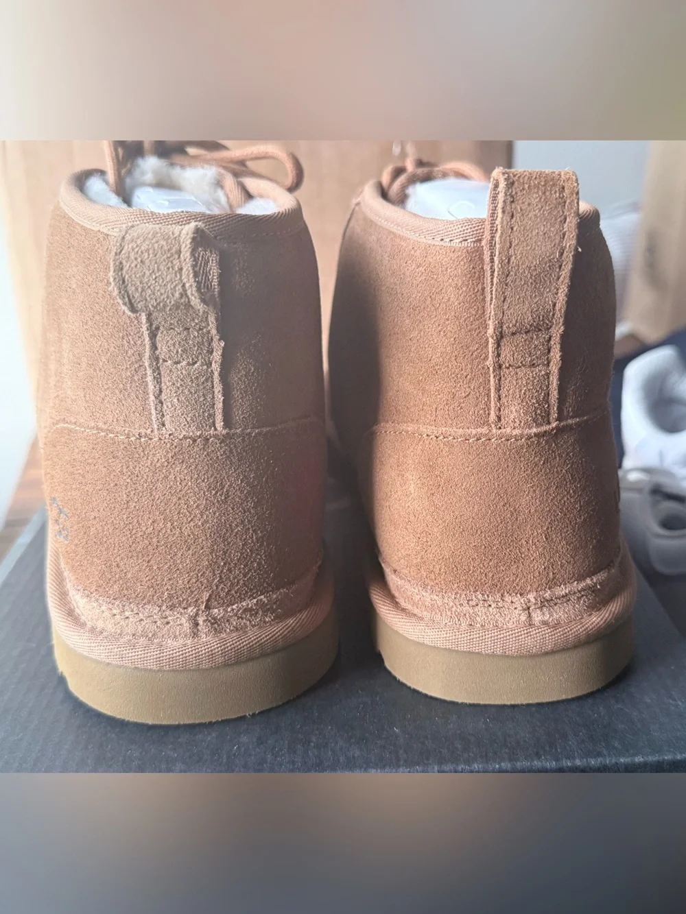 UGG Neumel